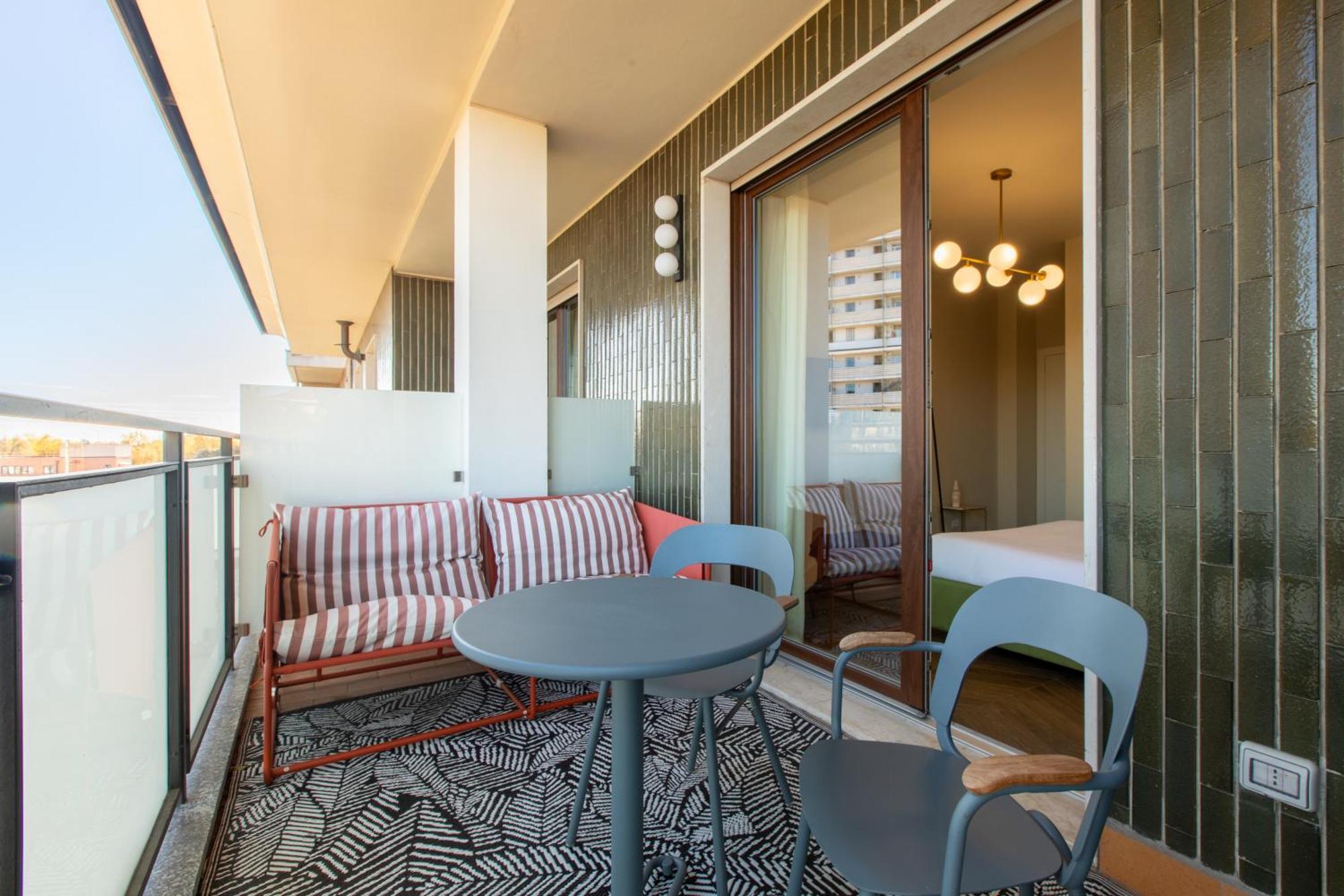 Daplace - Corso Sempione Suites Milan Bagian luar foto