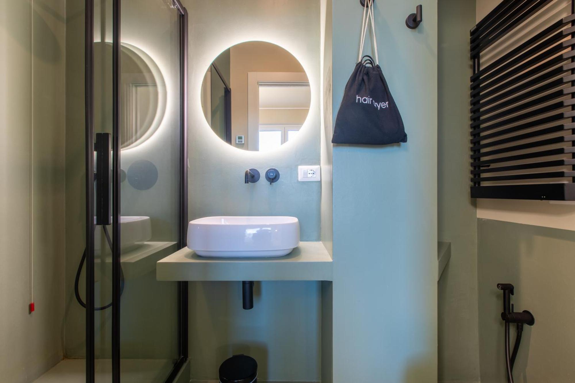 Daplace - Corso Sempione Suites Milan Bagian luar foto