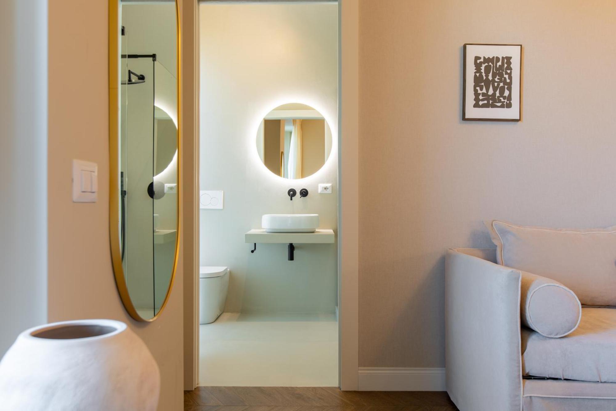 Daplace - Corso Sempione Suites Milan Bagian luar foto