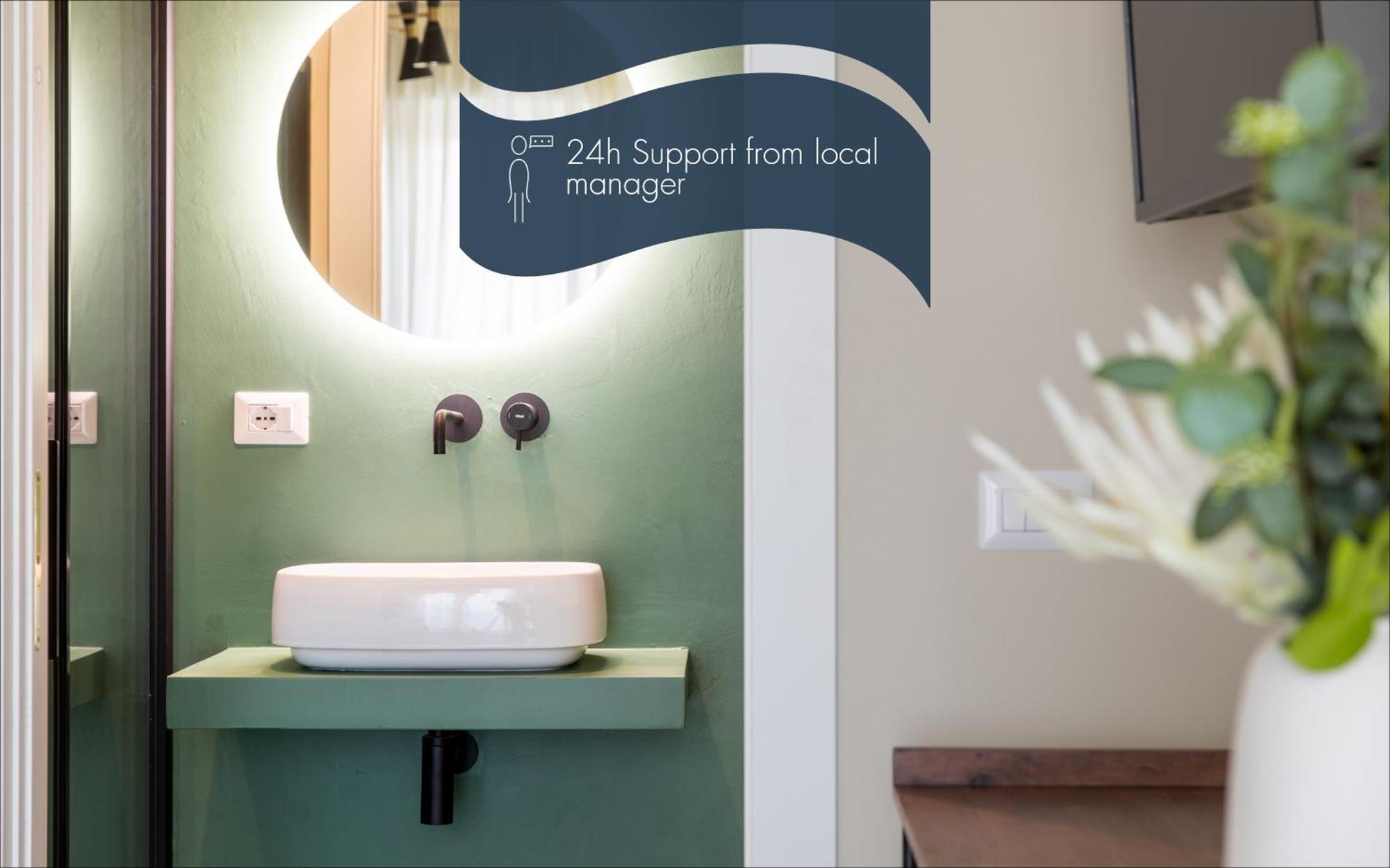 Daplace - Corso Sempione Suites Milan Bagian luar foto